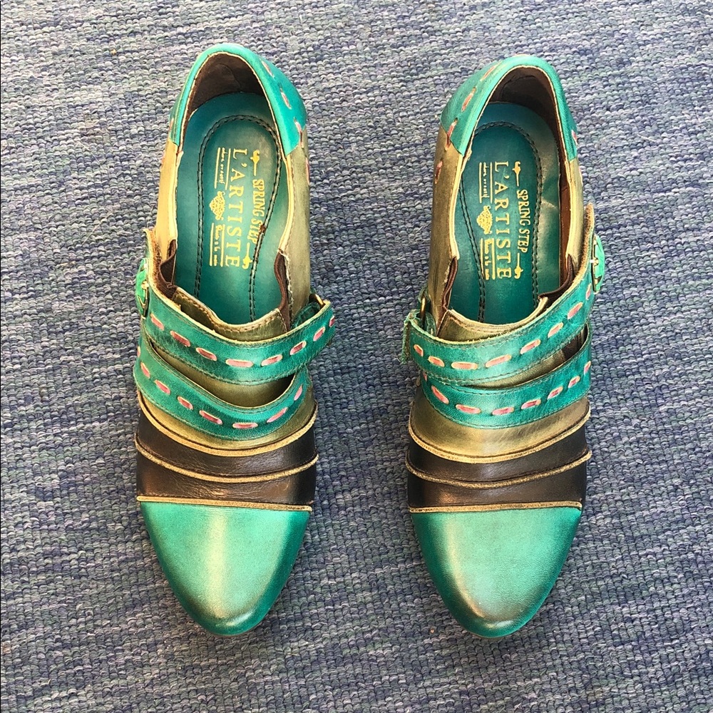 L’ArtisteWondrous pumps